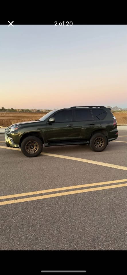 2023 Lexus GX · GX 460 Premium Sport Utility 4D in Scottsdale, AZ (photo 6) — photo 6