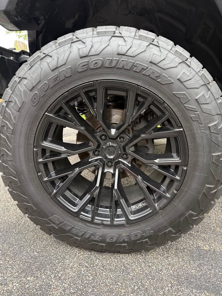 2020 Jeep Gladiator · Overland Pickup 4D 5 ft in Colona, IL (photo 6) — photo 6