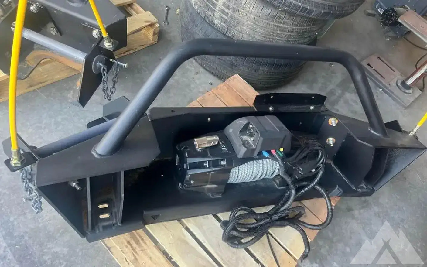 2 Warn Winches — new gear for sale (photo 2)