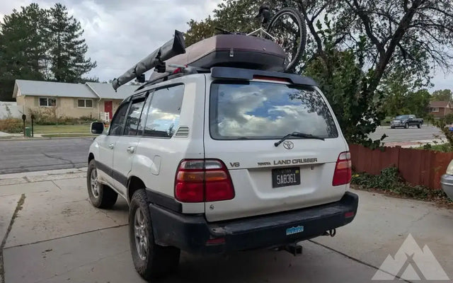 2000 Toyota Land Cruiser — photo 2