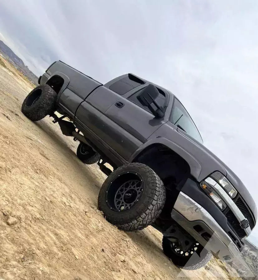 2001 Chevrolet Silverado 2500 Pickup — used overland rig for sale in Rock Springs, WY (photo 4) — photo 4