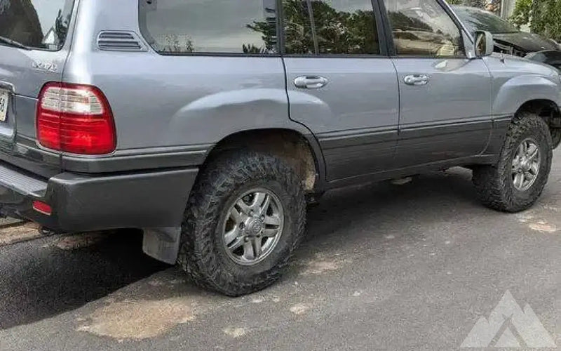 2001 Lexus LX 470 — used overland rig for sale in Reno, NV (photo 3) — photo 3