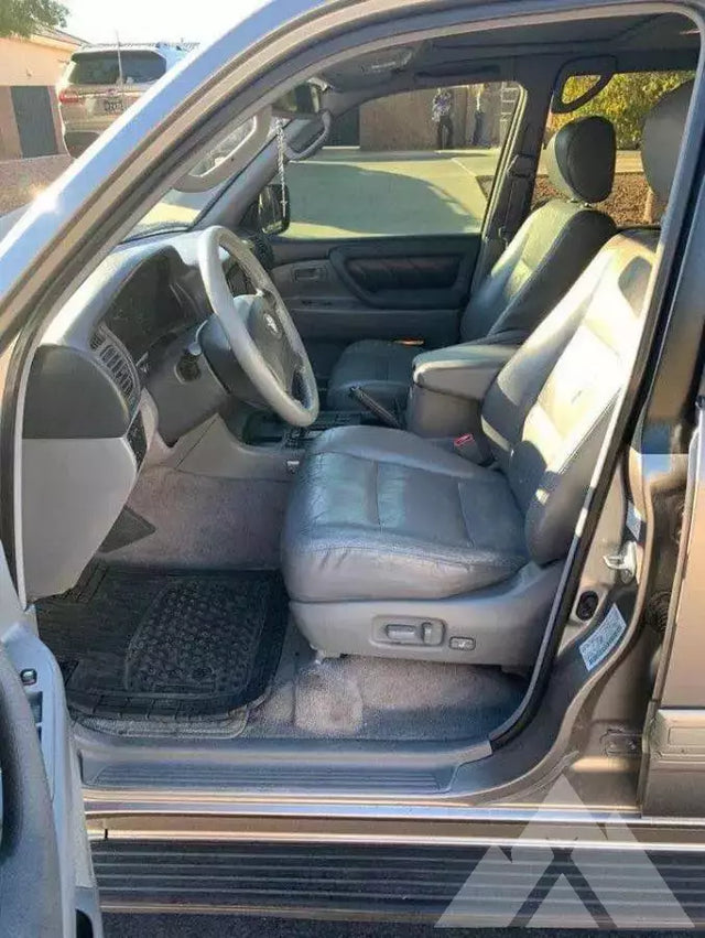 2001 Toyota Land Cruiser — photo 3