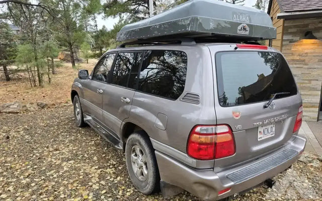2002 Toyota Land Cruiser — photo 2