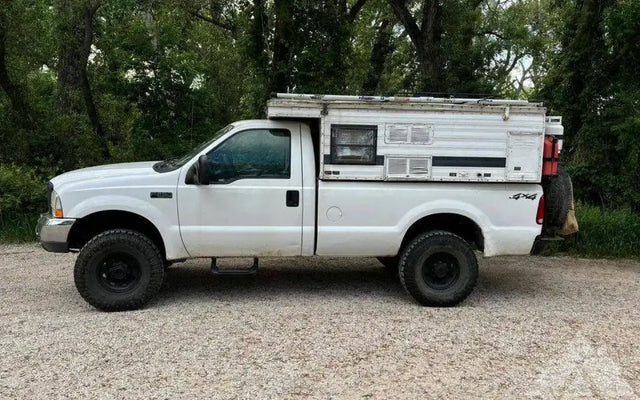 2004 Ford F250 — photo 2