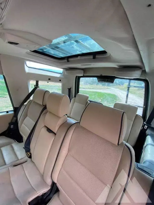 2004 Land Rover Discovery Series II — photo 2