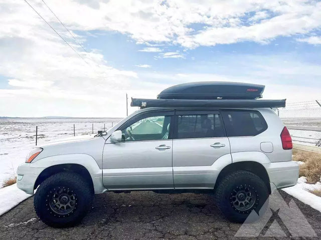 2004 Lexus GX 470 — photo 2