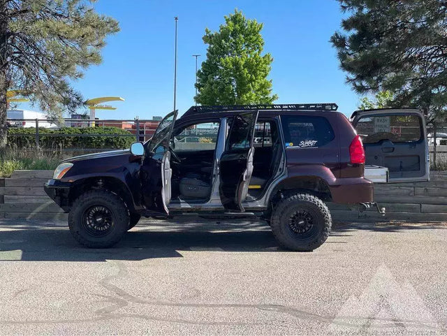 2004 Lexus GX 470 — photo 2
