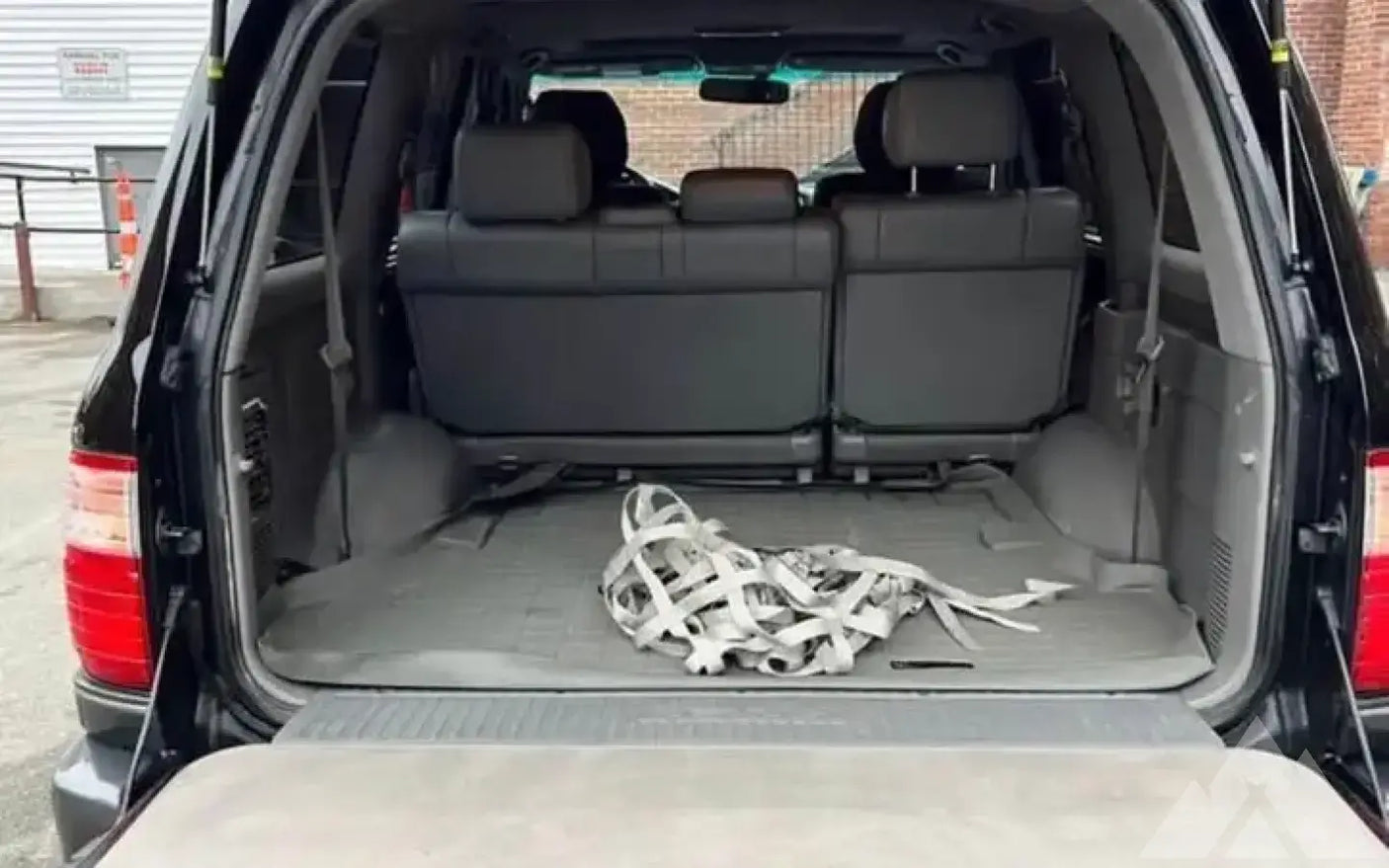 2004 Lexus LX 470 — used overland rig for sale in Colorado Springs, CO (photo 4)