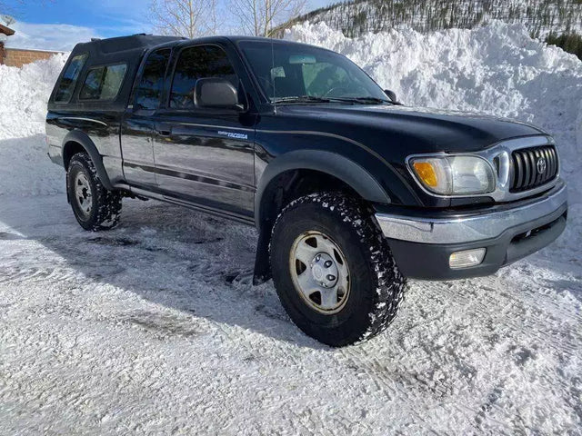 2004 Toyota Tacoma — photo 3