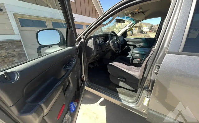 2005 RAM 2500 Cummins 4WD w/ Alucab Tent & mor — photo 2