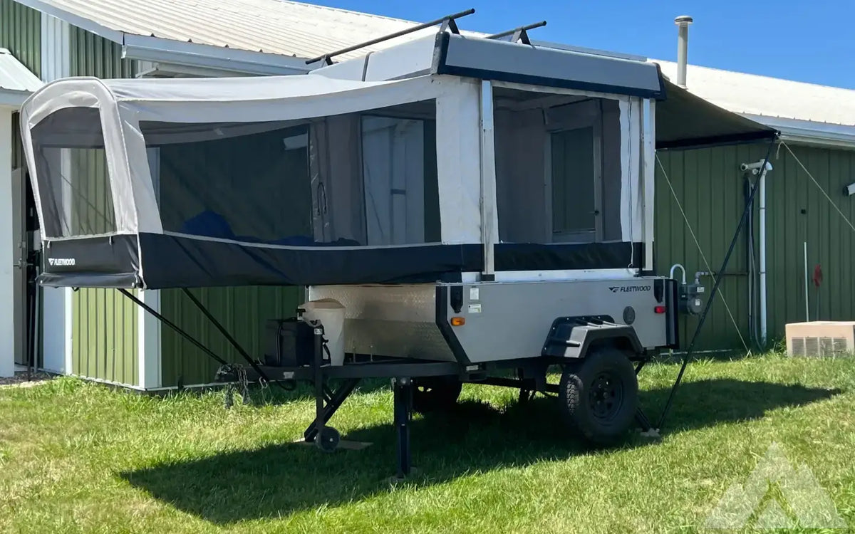2006 Fleetwood Neon pop up camper (Denver, CO) — used overland trailer for sale in Denver, CO — photo 1