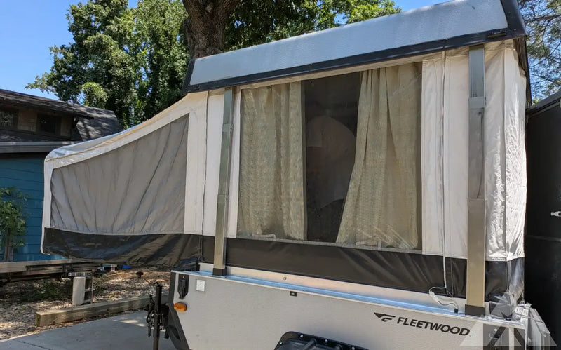 2006 Fleetwood Neon Popup — used overland trailer for sale in Asheville, NC (photo 5) — photo 5