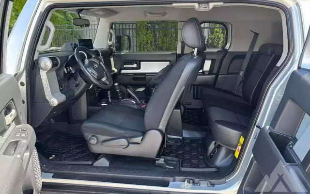 2007 Toyota FJ Cruiser — photo 3