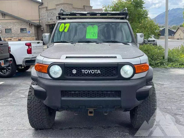 2007 Toyota FJ Cruiser — photo 2