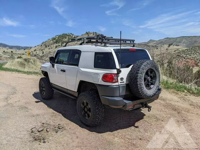 2008 Toyota FJ Cruiser — photo 2