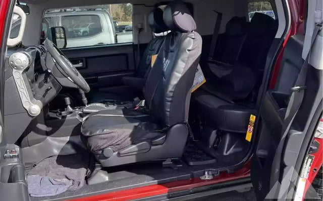 2008 Toyota FJ Cruiser — photo 3