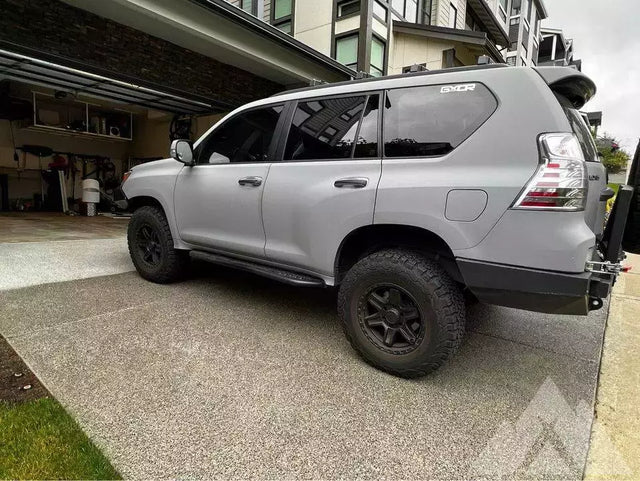 2010 Lexus GX 460 — photo 2