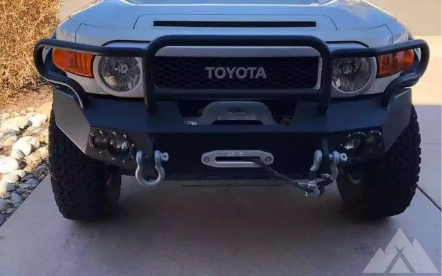 2010 Toyota FJ Cruiser — photo 3