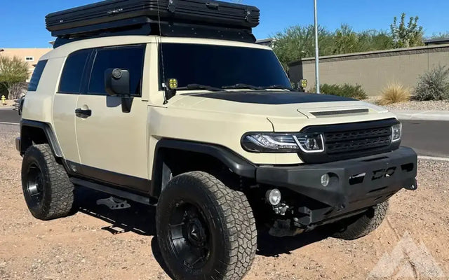 2010 Toyota FJ Cruiser — photo 3