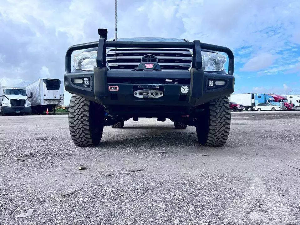 2011 Toyota Land Cruiser — used overland rig for sale in Doral, FL (photo 2)