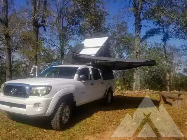 2011 Toyota Tacoma — photo 2