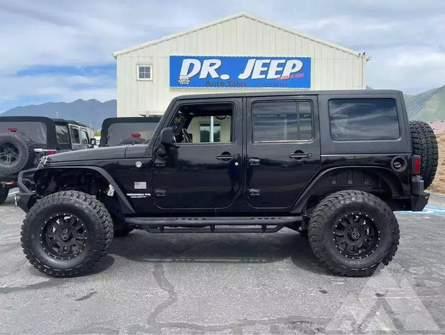 2012 Jeep Wrangler — photo 2