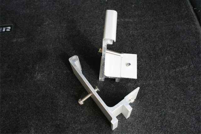 Series 1000/2000 Awning Mounts — photo 2