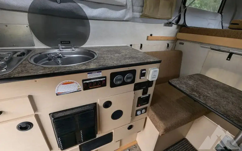 2013 FWC (Four Wheel Campers) hawk — used for sale in Denver, CO (photo 4) — photo 4