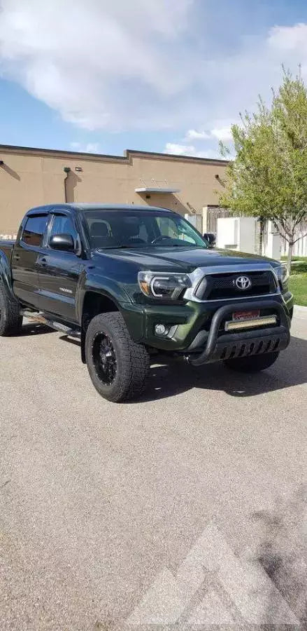 2013 Toyota Tacoma — photo 2