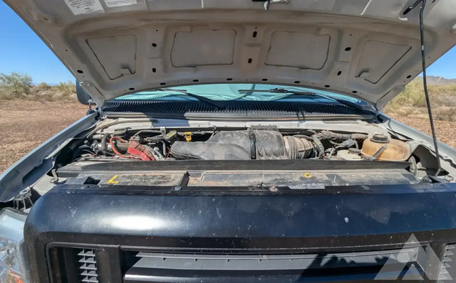 2014 Ford Econoline — photo 2