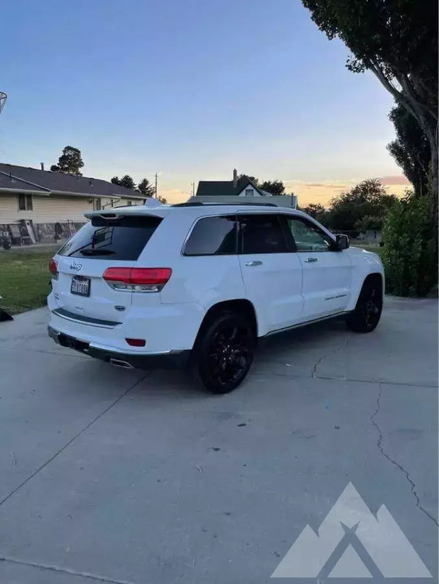 2014 Jeep Grand Cherokee — photo 2