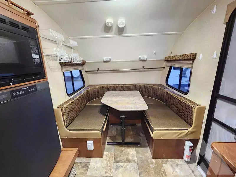 2014 R pod by Forest River 20ft with slide out! — used overland trailer for sale in Loomis, CA (photo 5) — photo 5