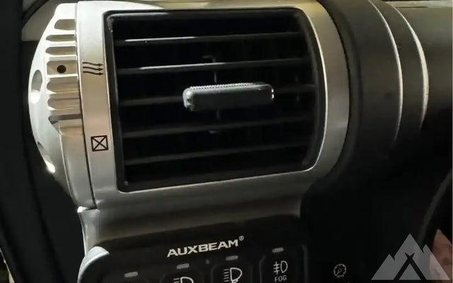 2014 Toyota FJ Cruiser — photo 2