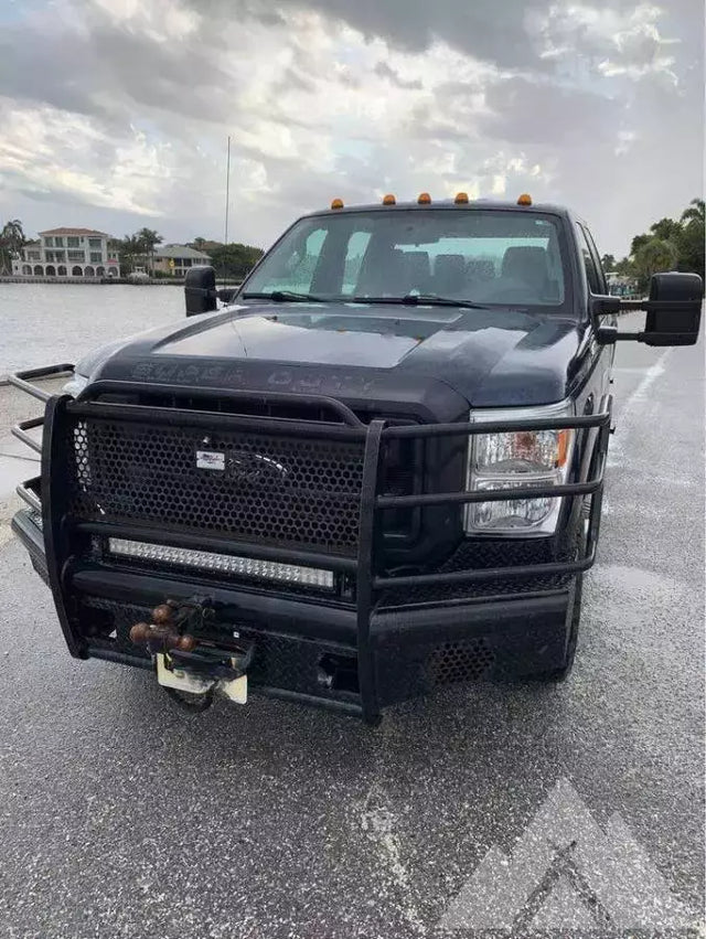 2015 Ford F350 — photo 2