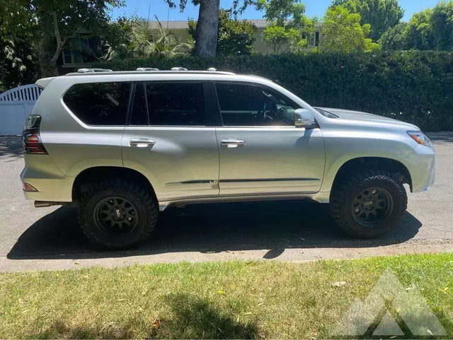 2015 Lexus GX 460 — photo 3