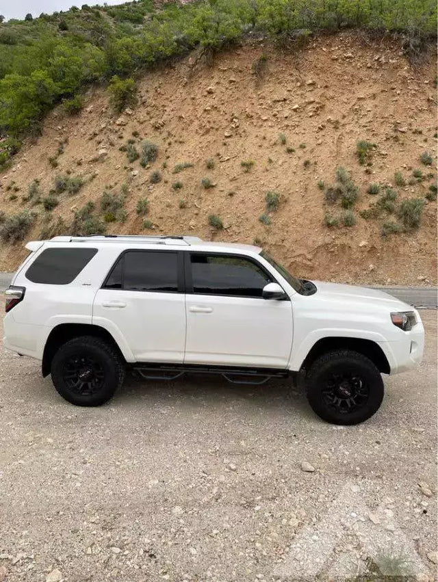 2015 Toyota 4Runner — photo 2