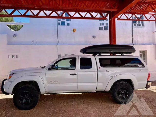 2015 Toyota Tacoma — photo 2