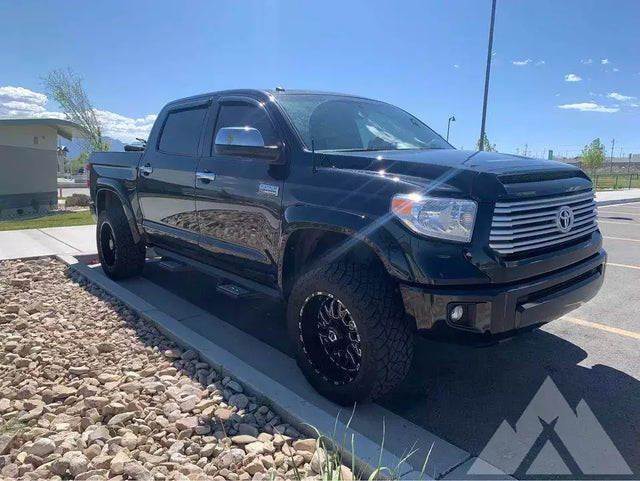 2015 Toyota Tundra — photo 2