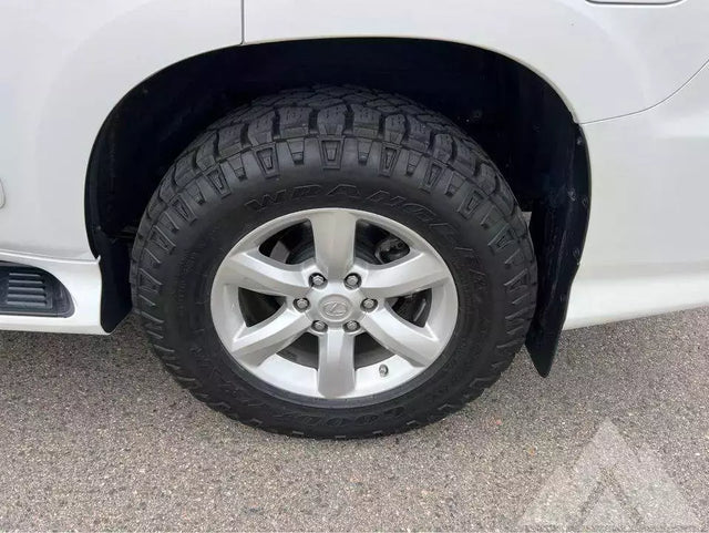 2016 Lexus GX 460 — photo 2