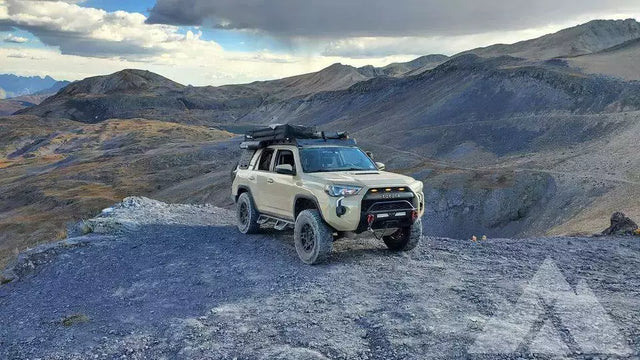 2016 Toyota 4Runner — photo 2