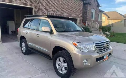 2016 Toyota Land Cruiser