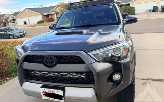 2017 Toyota 4Runner — photo 2