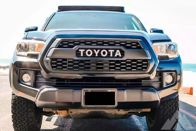 2017 Toyota Tacoma — photo 3
