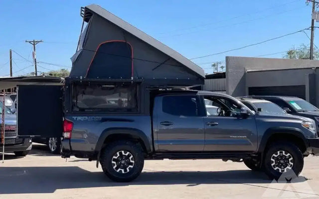 2017 Toyota Tacoma — photo 3