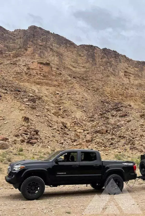 2017 Toyota Tacoma — photo 3