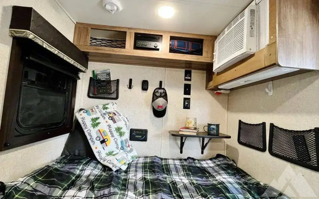 2018 Jayco hummingbird 10rk — photo 2