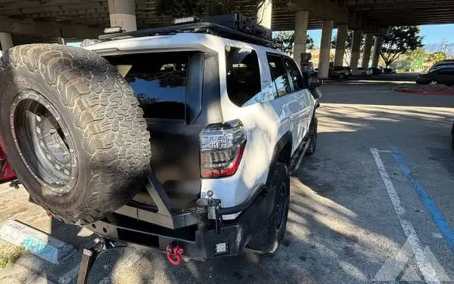 2018 Toyota 4Runner — photo 3