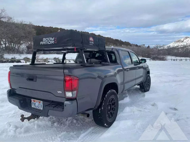 2018 Toyota Tacoma — photo 2