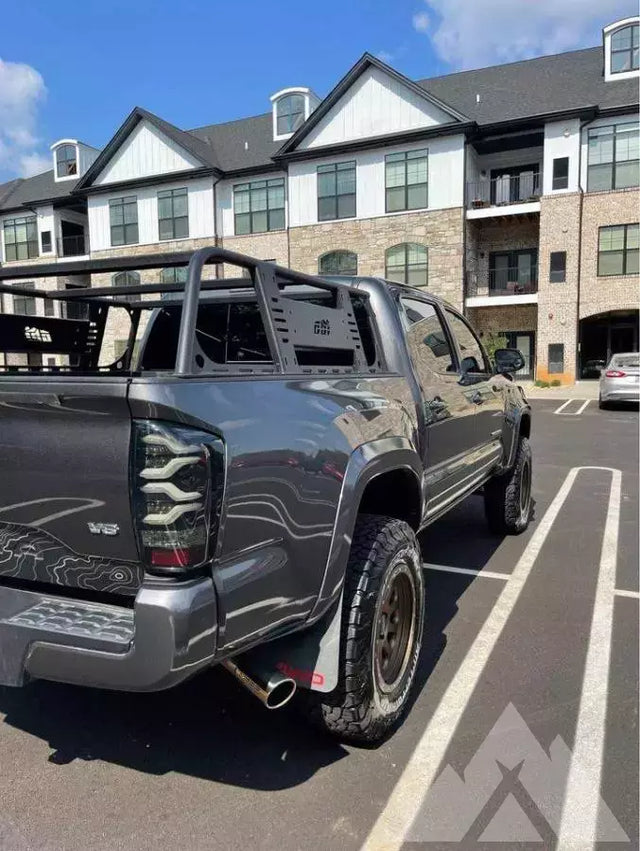 2018 Toyota Tacoma — photo 3